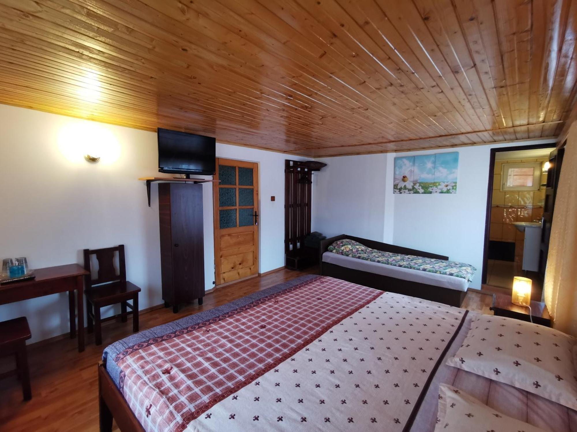 Nona Highland Home Moieciu de Jos Exterior foto